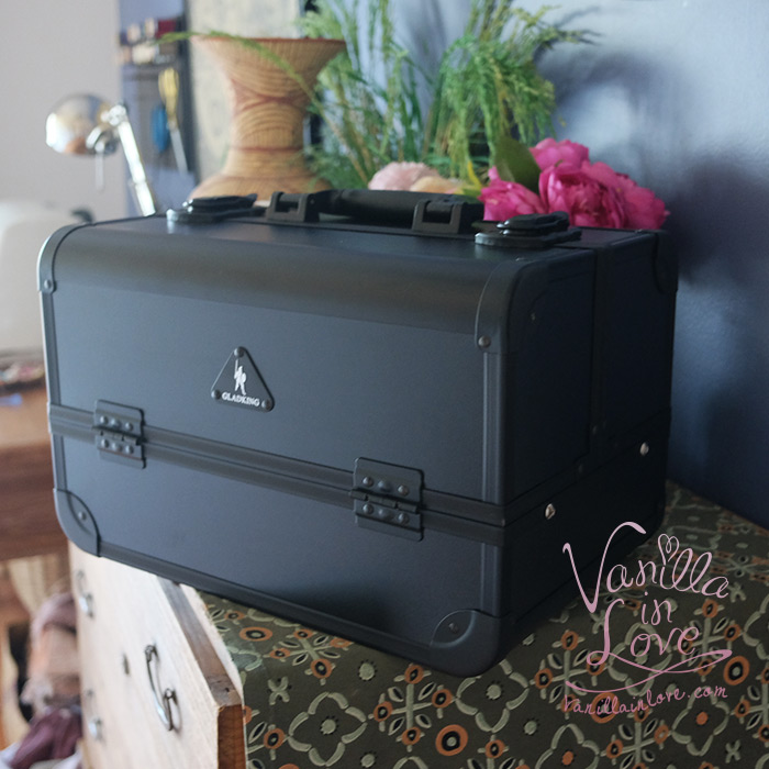 กระเป๋าช่างแต่งหน้า