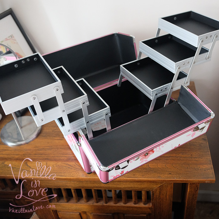 กล่องช่างแต่งหน้า