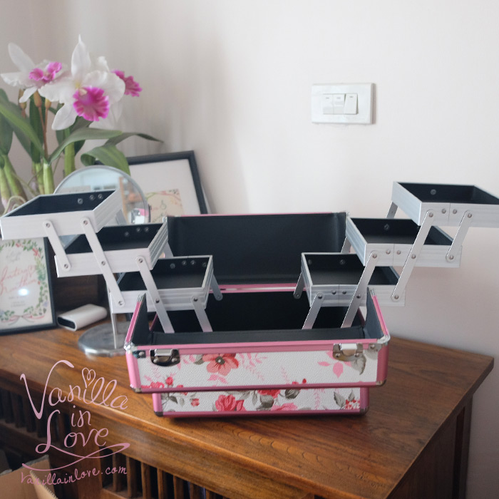 กล่องช่างแต่งหน้า