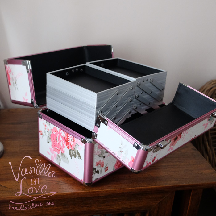 กล่องช่างแต่งหน้า