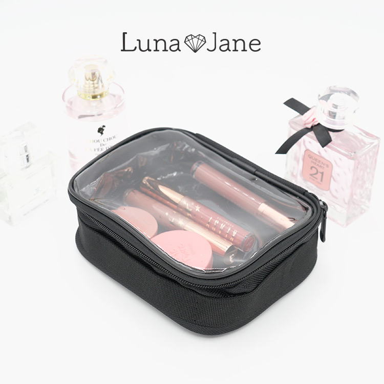 กระเป๋าใสช่างแต่งหน้า