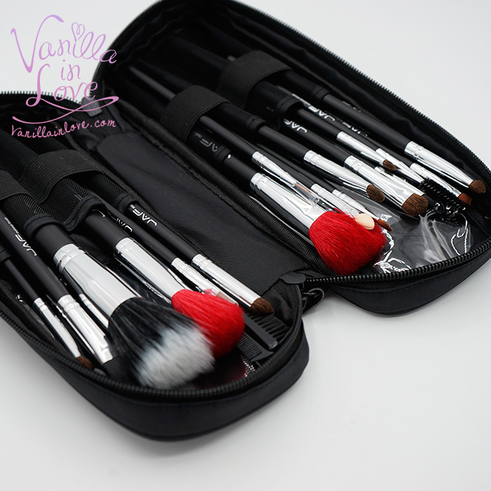 แปรงช่างแต่งหน้า