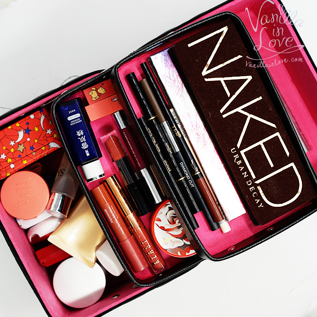 กระเป๋าเครื่องสำอาง