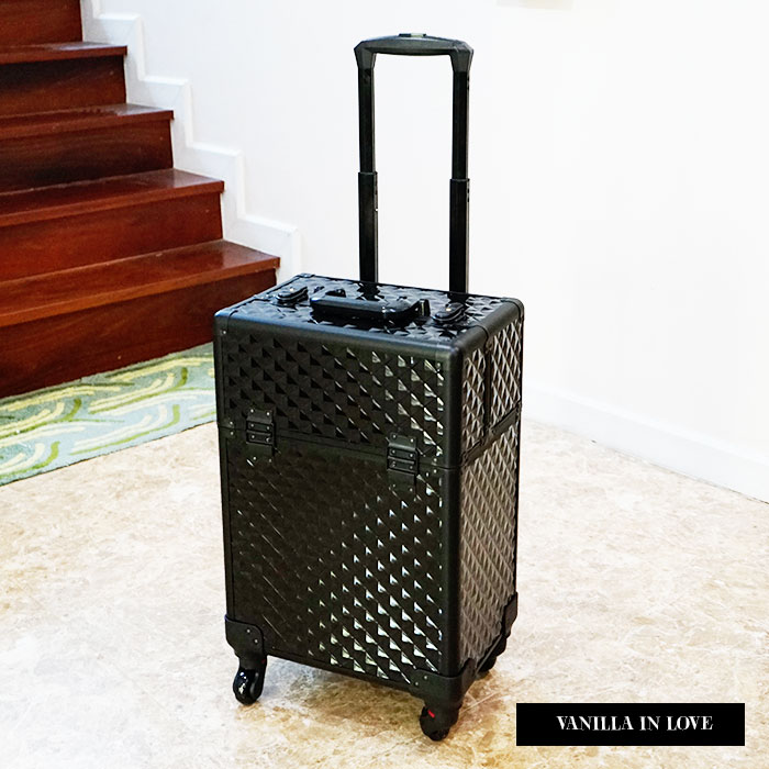 กล่องอุปกรณ์ล้อลาก