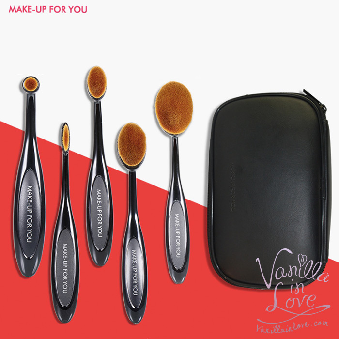 แปรงรองพื้น