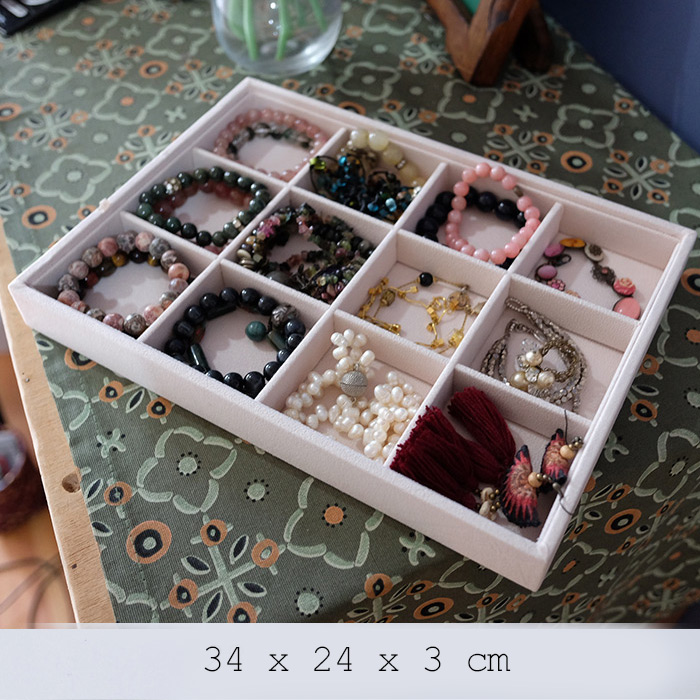 ถาดกำไล