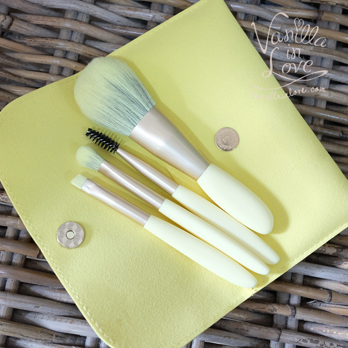 พู่กันแต่งหน้า