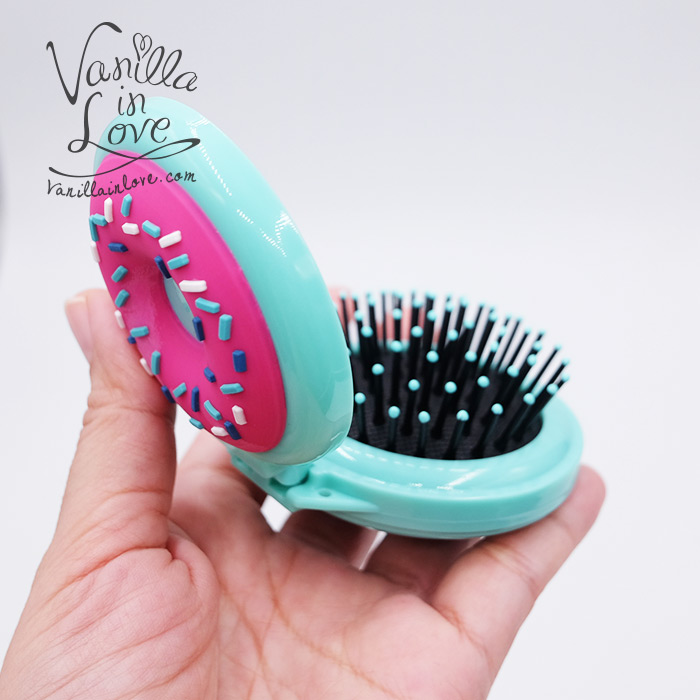 หวีพร้อมกระจก