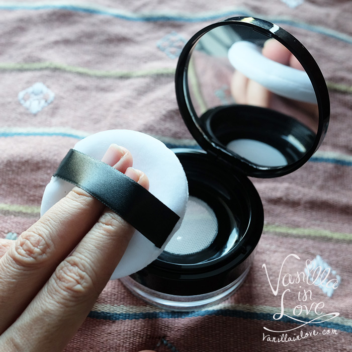 ตลับแป้งฝุ่นเปล่า