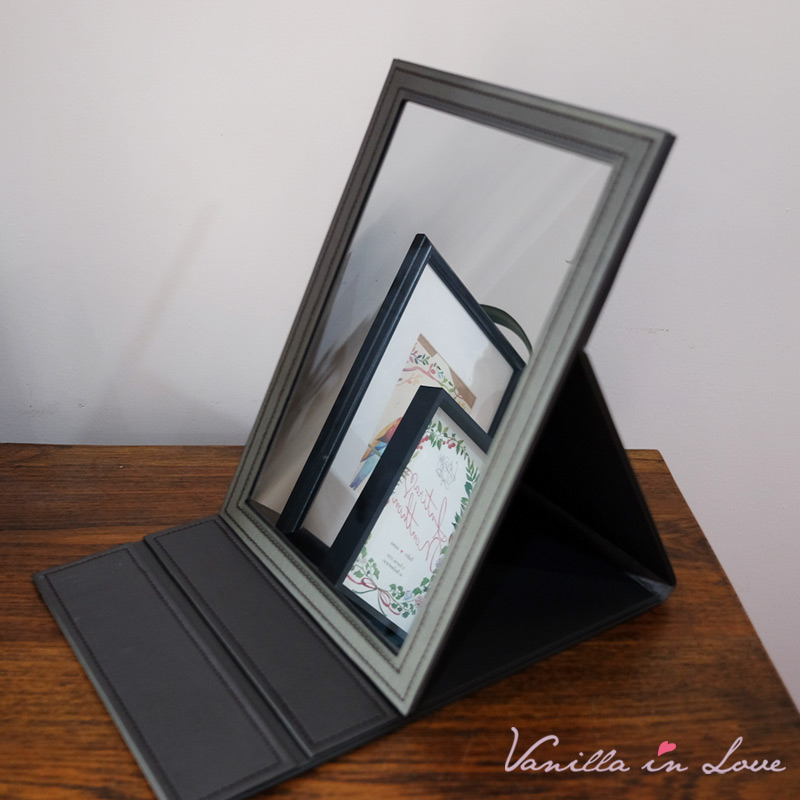 กระจกพับ