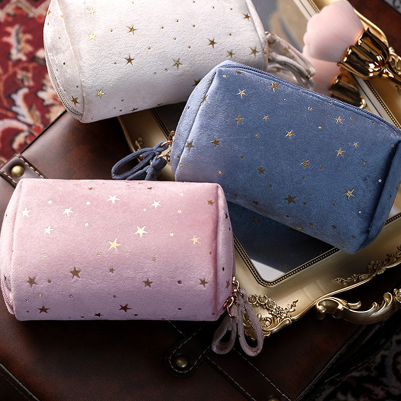 กระเป๋าเครื่องสำอาง