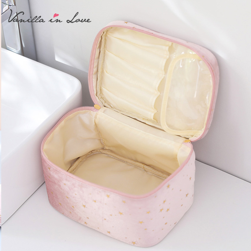 กระเป๋าเครื่องสำอาง