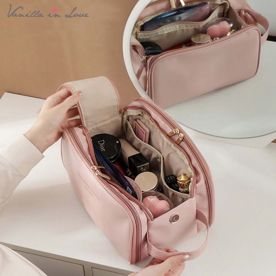 กระเป๋าเครื่องสำอาง